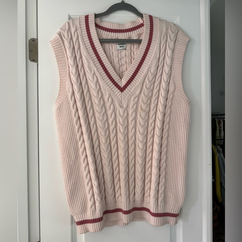 Aritzia Sunday Best V-Neck Cable Knit Sweater Vest in Pink